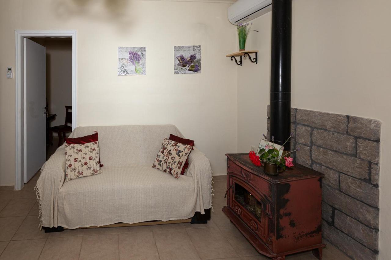 Adonino Residence-The House Of Pomegranates Lakíthra Exteriér fotografie