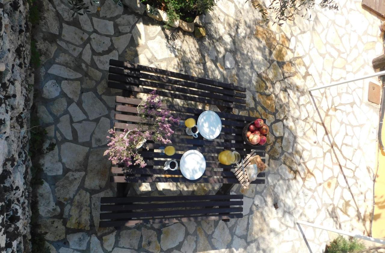 Adonino Residence-The House Of Pomegranates Lakíthra Exteriér fotografie